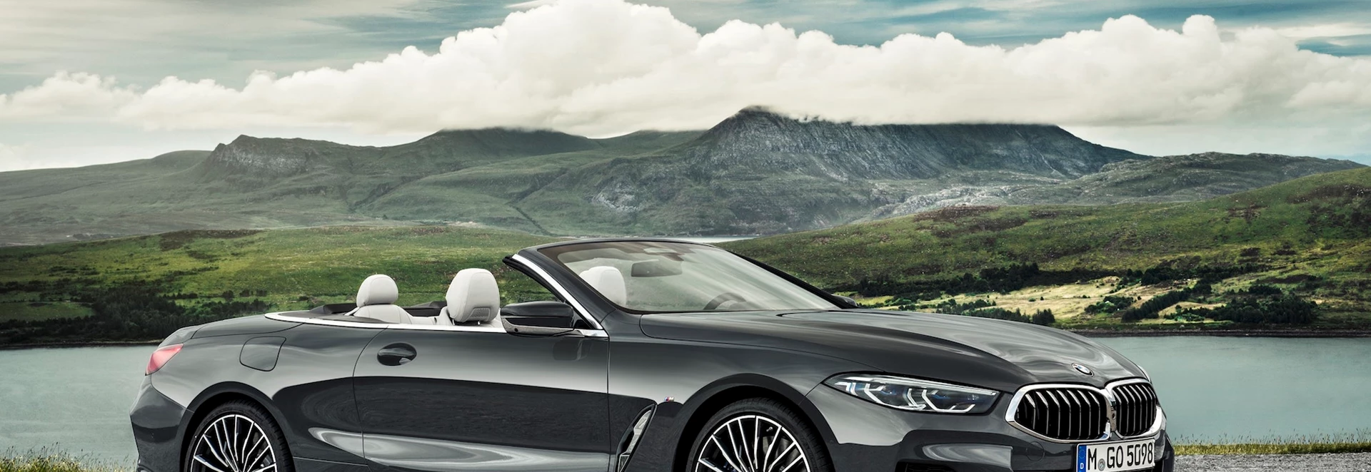 2019 BMW M850i Convertible Review